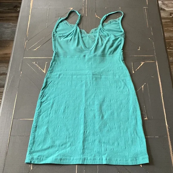 🦋Free People🦋Havana Nights Chemise - Picture 4 of 9